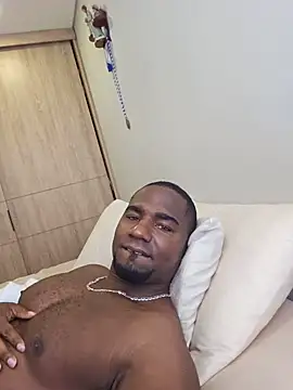 tu negrito sexy online show from May 27, 3:20 pm