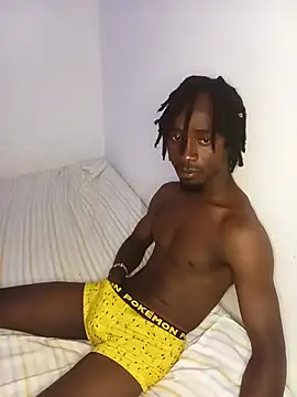 youngdee254 online show from July 11, 3:25 pm