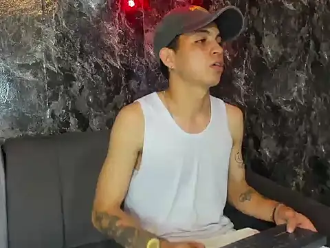 cameron lux77 online show from July 25, 3:36 am