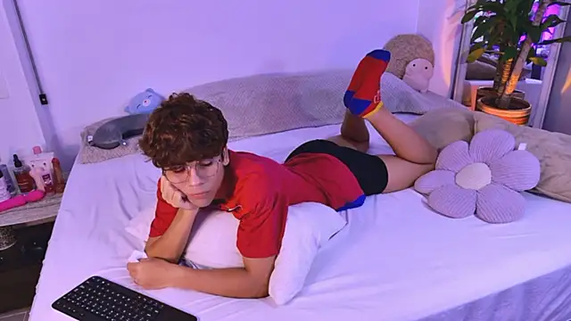 Samy Twink online show from July 1, 1:17 am