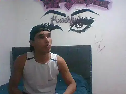 Willy long cock online show from July 3, 9:28 pm