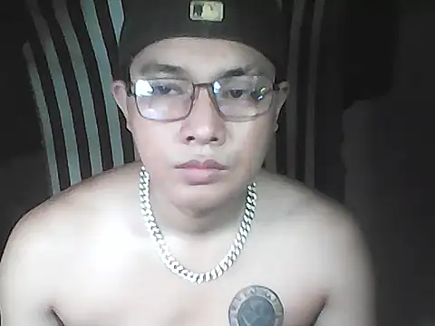 PRIMOLOVEXX online show from June 18, 5:20 am