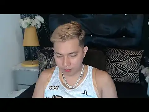 PRIMOLOVEXX online show from July 3, 7:58 am