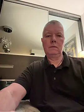 cumboy online show from February 9, 11:20 pm