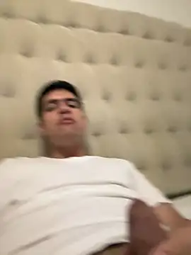 FernanHot69 online show from July 24, 2:42 am