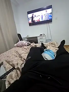 Yykq98 online show from October 2, 2:43 pm