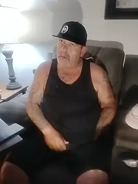 Latinlover1807 online show from July 20, 5:46 am