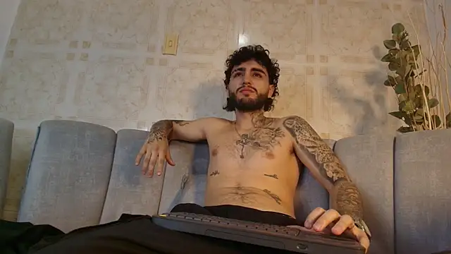 pablo veelez online show from July 10, 11:46 am