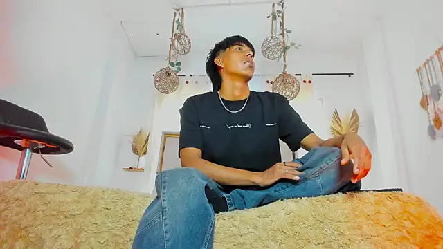 Ousuke noir online show from July 18, 8:36 pm