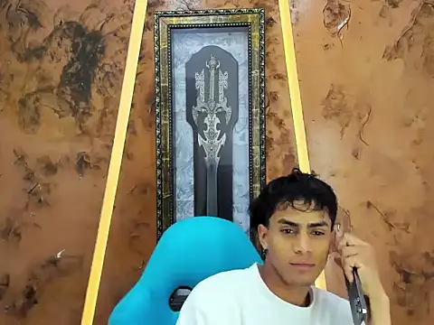 juanjo bigcock20 online show from July 13, 1:24 pm