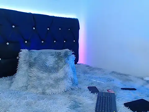 Novaluxee online show from July 23, 1:58 am
