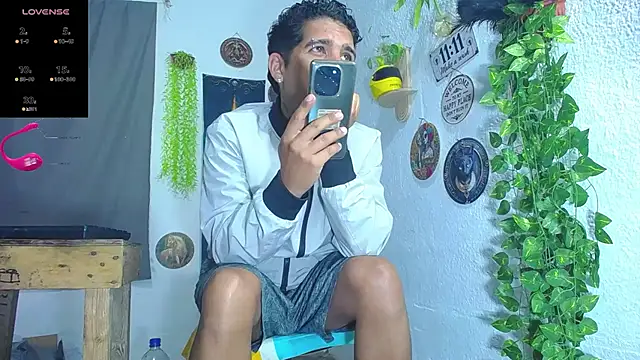 Zack Grey online show from July 16, 12:45 pm