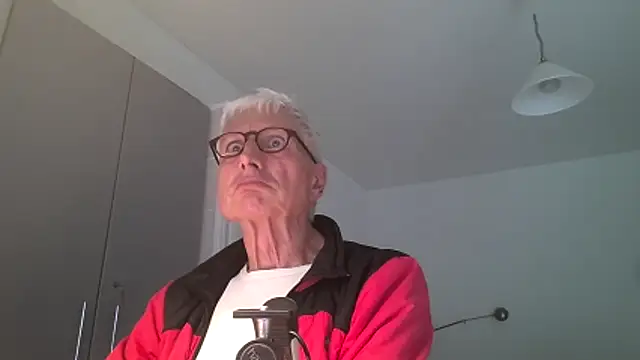 Bigjacky online show from March 23, 3:40 pm