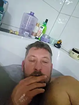 ktmtom247 online show from November 1, 11:58 am