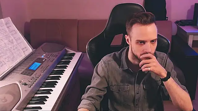 Sweetparker online show from February 28, 7:35 pm