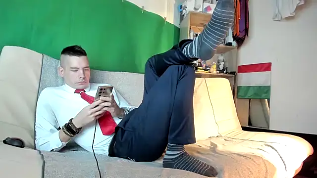 viraglaci18xh online show from November 17, 5:10 am