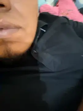 juliopantoja online show from July 12, 11:40 pm