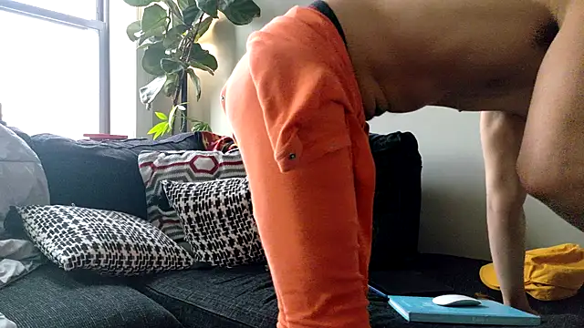 bestofdoseswirls online show from April 8, 6:27 pm