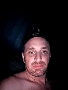 Sniffing Men online show from March 25, 8:40 am