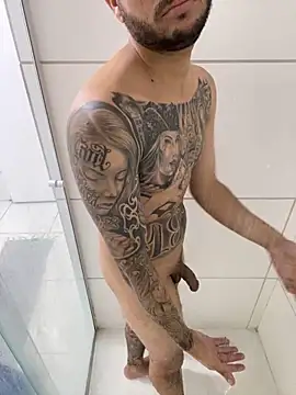 RenanDlc online show from April 22, 3:35 am