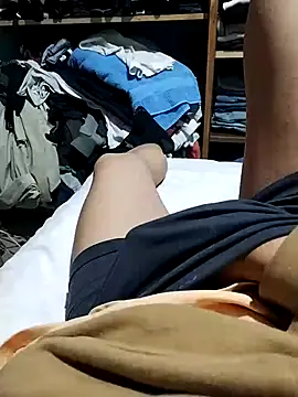 gusaven online show from February 15, 8:45 am