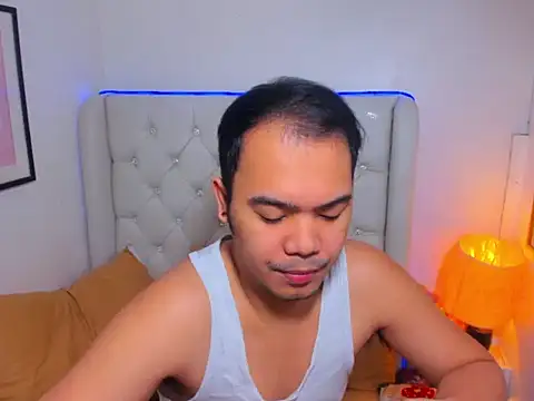 AsianZero online show from March 13, 6:03 pm