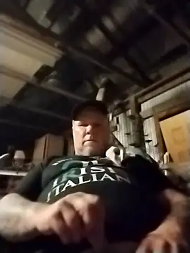 Reddog833 online show from March 20, 3:54 am