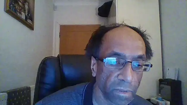 rauncher1 online show from December 21, 10:34 am