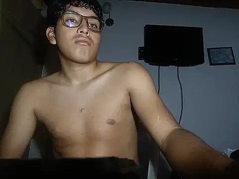 Snapshot of Juan_Polla31 chatting on October 27, 3:09 am Juan Polla31 online show from October 27, 3:09 am