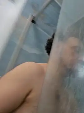 latinoflpr online show from March 24, 2:17 am