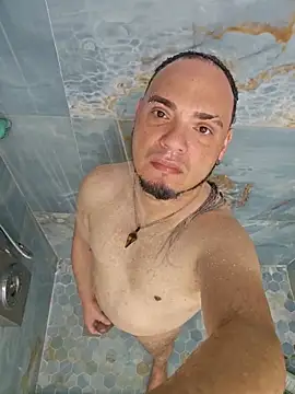 latinoflpr online show from March 11, 1:34 am