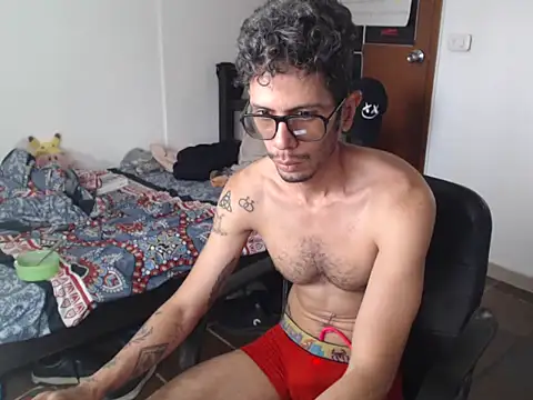 alisterxxx online show from July 8, 3:49 pm