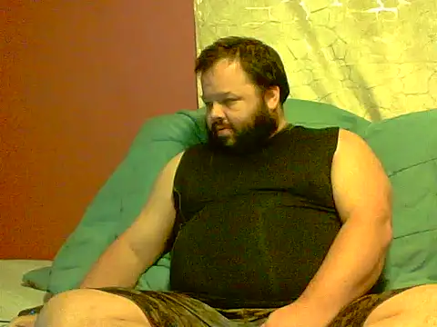 Snapshot of Strongbutgentle36 chatting on October 19, 9:01 am Strongbutgentle36 online show from October 19, 9:01 am