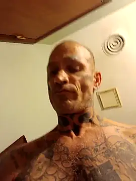 Snapshot of Casey884life chatting on October 4, 11:48 am Casey884life online show from October 4, 11:48 am