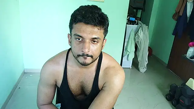 daringcutie online show from May 14, 10:35 am