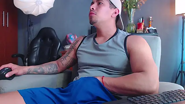 geirge teacherxx online show from November 20, 8:07 pm