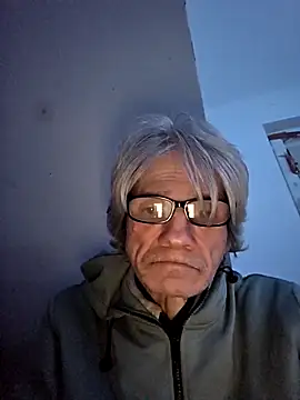 InMeinenMund online show from March 25, 7:07 pm