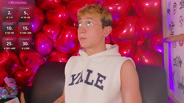 Chris Bennett online show from February 14, 5:08 pm