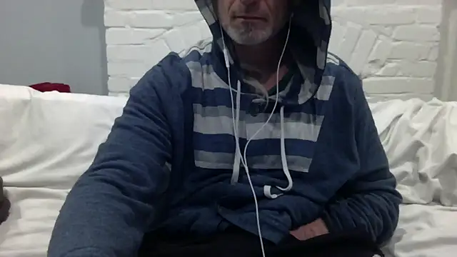 readyforfunxxx online show from January 7, 2:22 pm