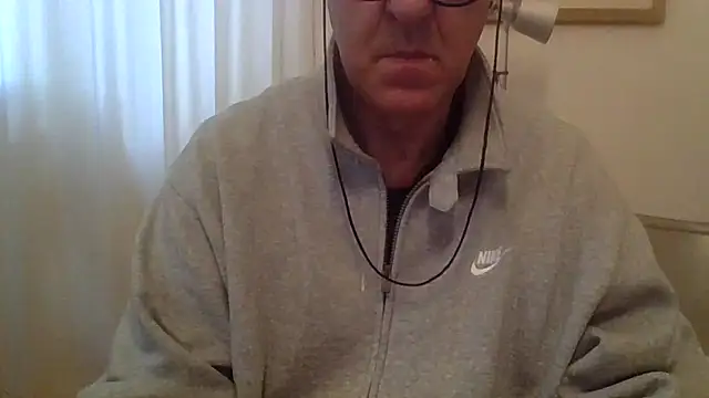 ANONIMO7735 online show from April 11, 6:31 am