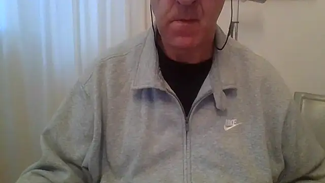 ANONIMO7735 online show from April 7, 5:07 am