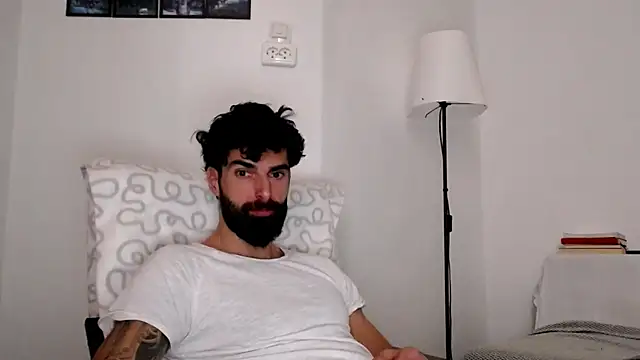 Verycutex online show from February 21, 8:48 am