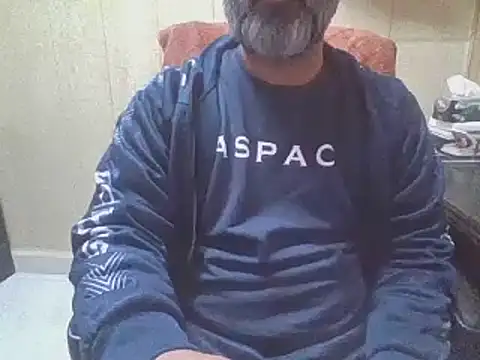 hairymaster95 online show from February 8, 7:47 am