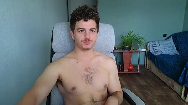 Snapshot of Remy_Miles chatting on October 19, 6:39 am Remy Miles online show from October 19, 6:39 am