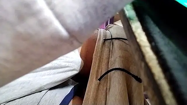 growing20yo online show from January 11, 12:04 am