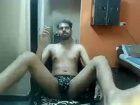 arhan3043 online show from October 21, 12:52 pm