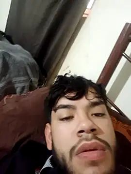 modelo38528061 online show from January 9, 9:16 pm