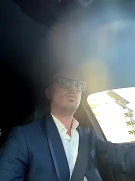 Snapshot of minga1995 chatting on September 28, 4:16 pm minga1995 online show from September 28, 4:16 pm