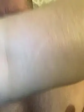 Snapshot of JefBear chatting on October 6, 8:02 pm JefBear online show from October 6, 8:02 pm