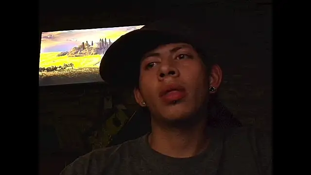 yefersonsijajaj online show from October 26, 3:30 am